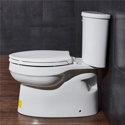 �����RͰ��ͣ���Mˮ