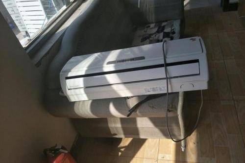 ���{�Ɵ���ô��ͣ