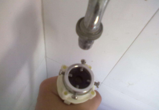 ϴ�CÓˮ����Խ��Խ�Æ�