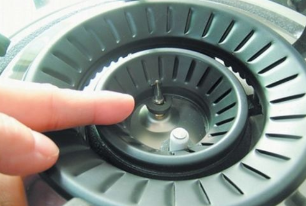 ȼ����Б�(y��ng)ᘹ���ԭ��