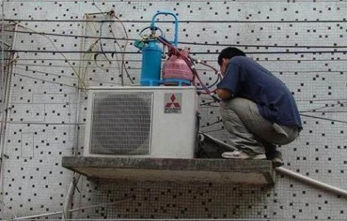 ���ݴ������I(y��)���{(di��o)��Һ�M��_����(w��)�����M��