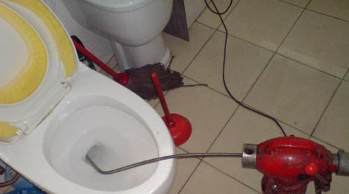 �V�ݫC����ͨ�ܵ��RͰ�r��_���I(y��)����(w��)