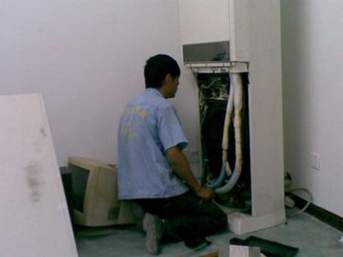 �B����{(di��o)�S�޹�˾_�gӭ�����ԃ