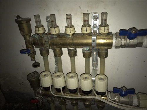 �������ϵ�ů����������S�ރr���M��_�S���S��